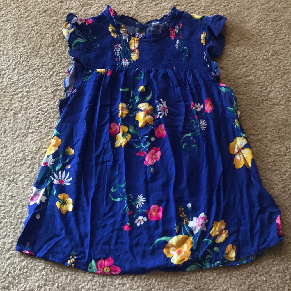 Old Navy top